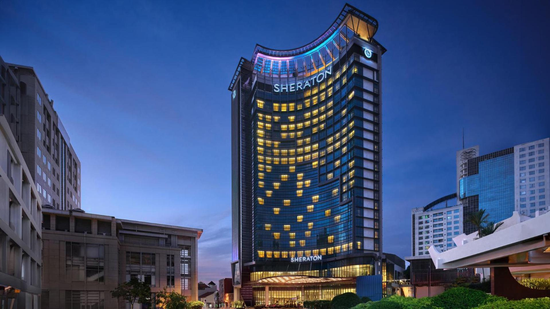 Sheraton Kuching Hotel 外观 照片